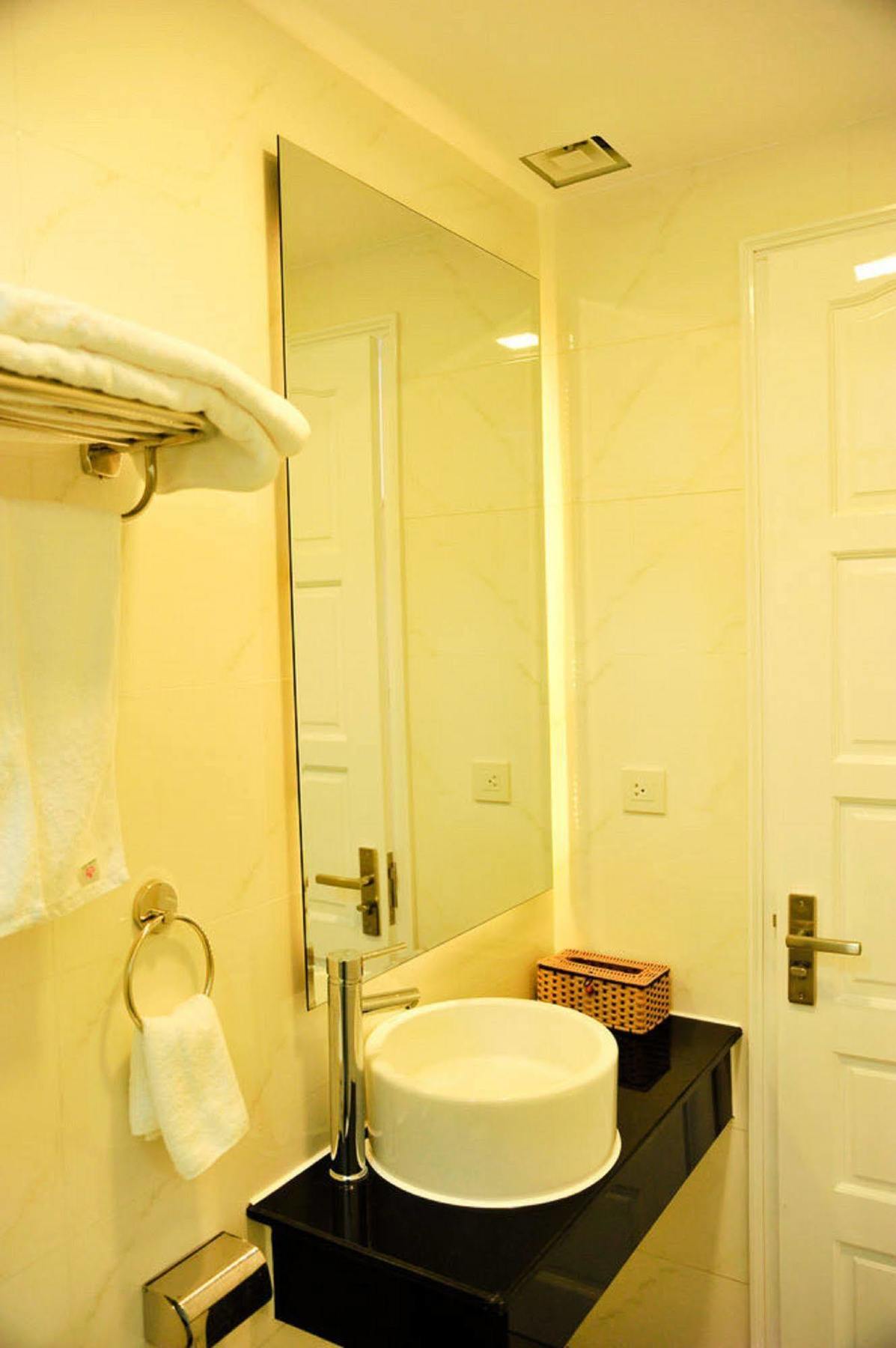 Allure Hotel Thuy Trieu Екстериор снимка